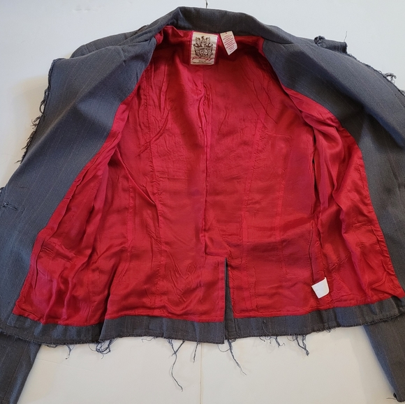 Vintage Embroidered blazer - Picture 4 of 9